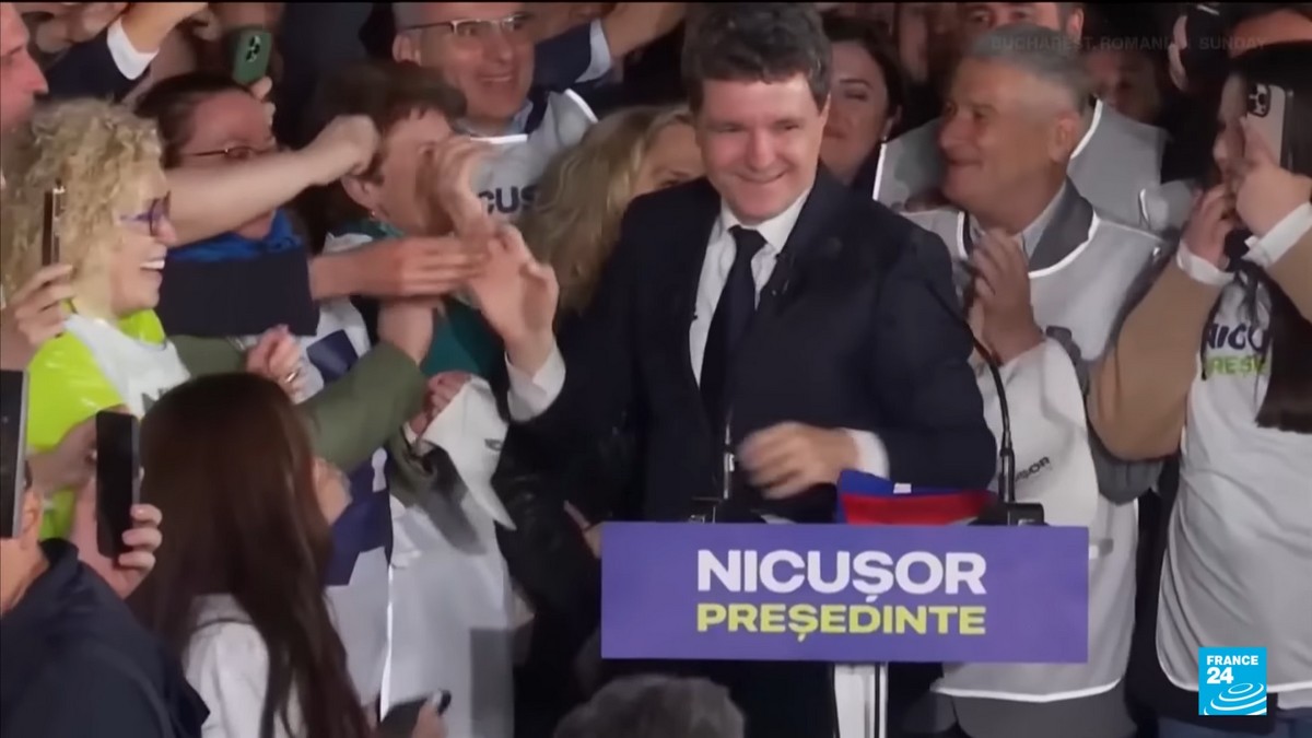 Ρουμανία: Ο φιλοευρωπαίος Νικούσορ Νταν ορκίζεται πρόεδρος