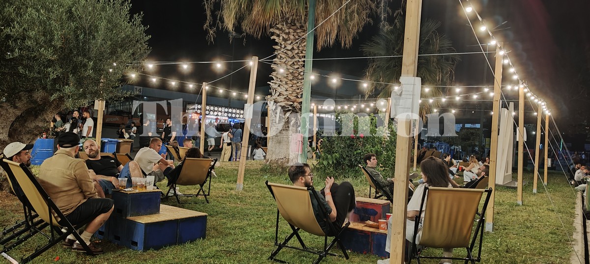 Μυρωδιές, γεύσεις και ρυθμοί: Μια βόλτα στο Thessaloniki Street Food Festival (ΦΩΤΟ)