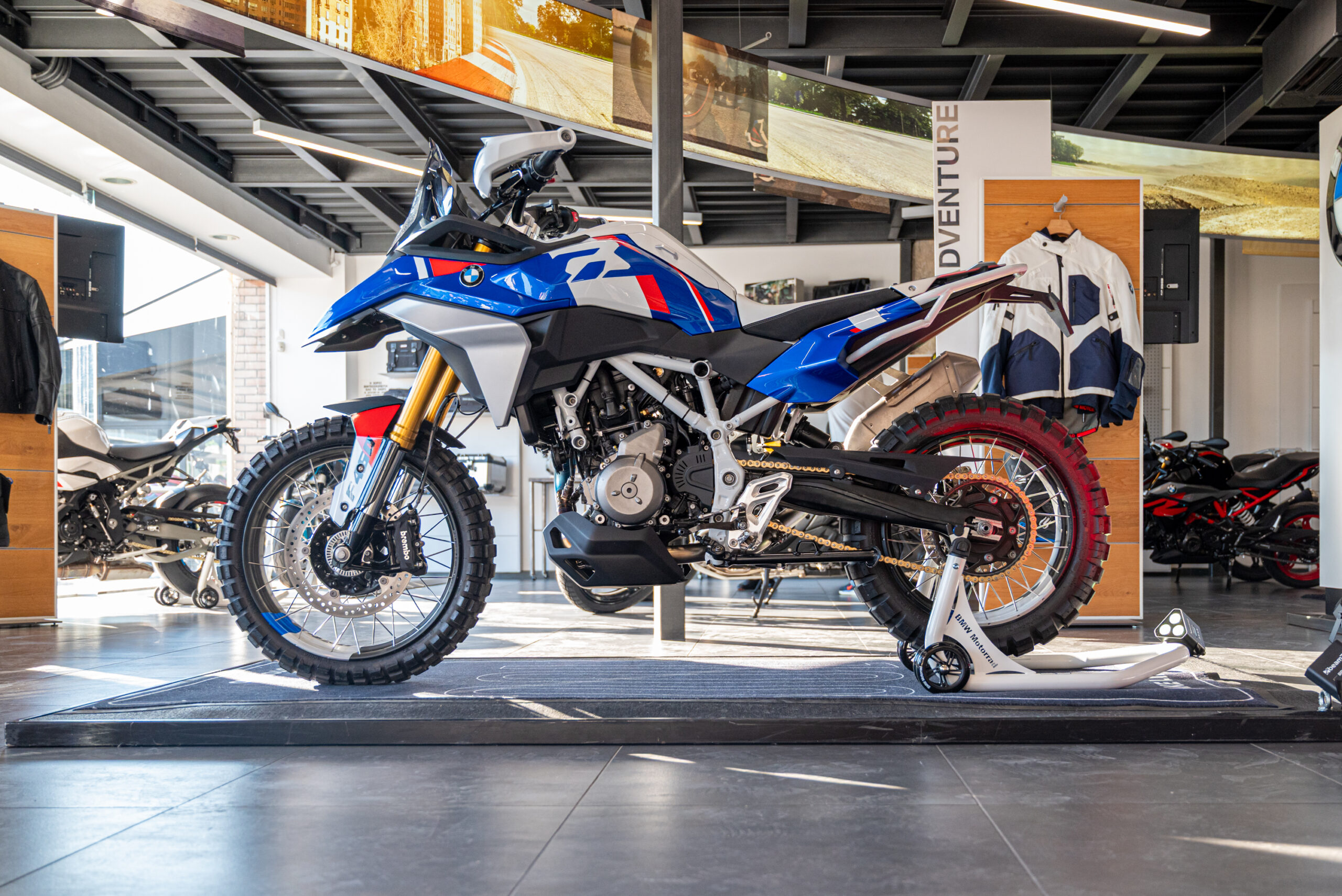 Παρουσιάστηκε η εντυπωσιακή BMW Concept F 450 GS (ΦΩΤΟ)