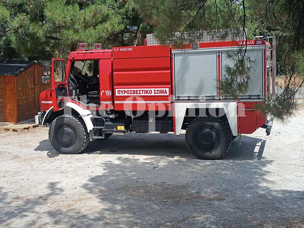 Σε επιφυλακή η Πυροσβεστική στο Σέιχ Σου παρά την άρση απαγόρευσης κυκλοφορίας (ΦΩΤΟ)