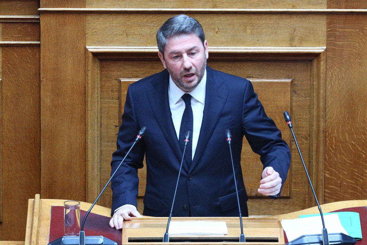 Ανδρουλάκης:  «Σήμερα κατέβηκε η παράσταση “ανήξερος Πρωθυπουργός” με πρωταγωνιστή τον κ. Μητσοτάκη»