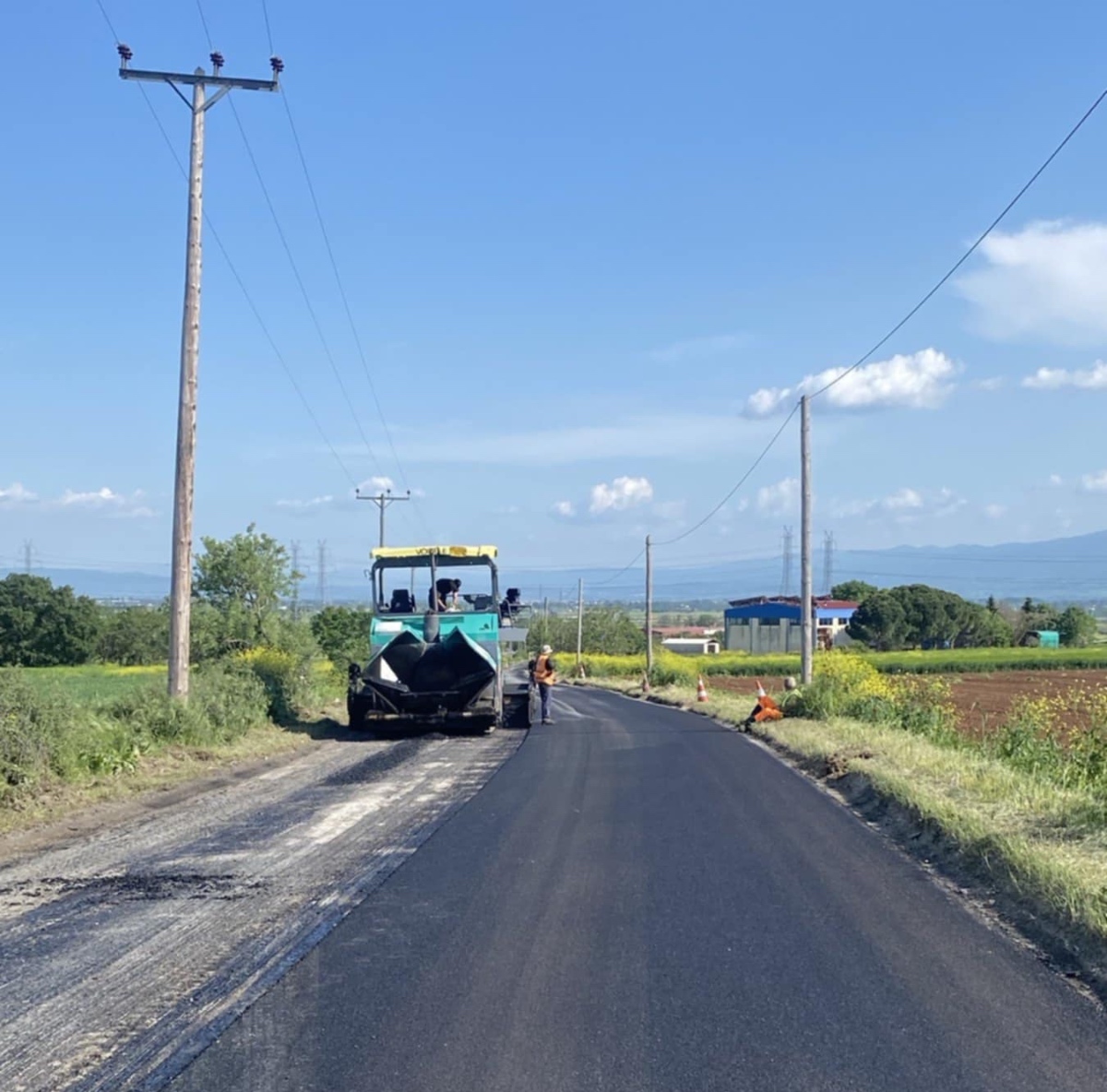 Δήμος Λαγκαδά: Ασφαλτοστρώσεις σε Καβαλάρι, Άσσηρο, Αρδαμέρι (ΦΩΤΟ)