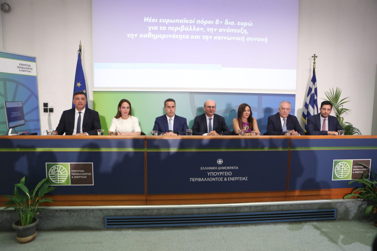 8 δισ. ευρώ εξασφάλισε η κυβέρνηση – Ενεργοποίηση τριών ευρωπαϊκών ταμείων – Όλες οι δράσεις