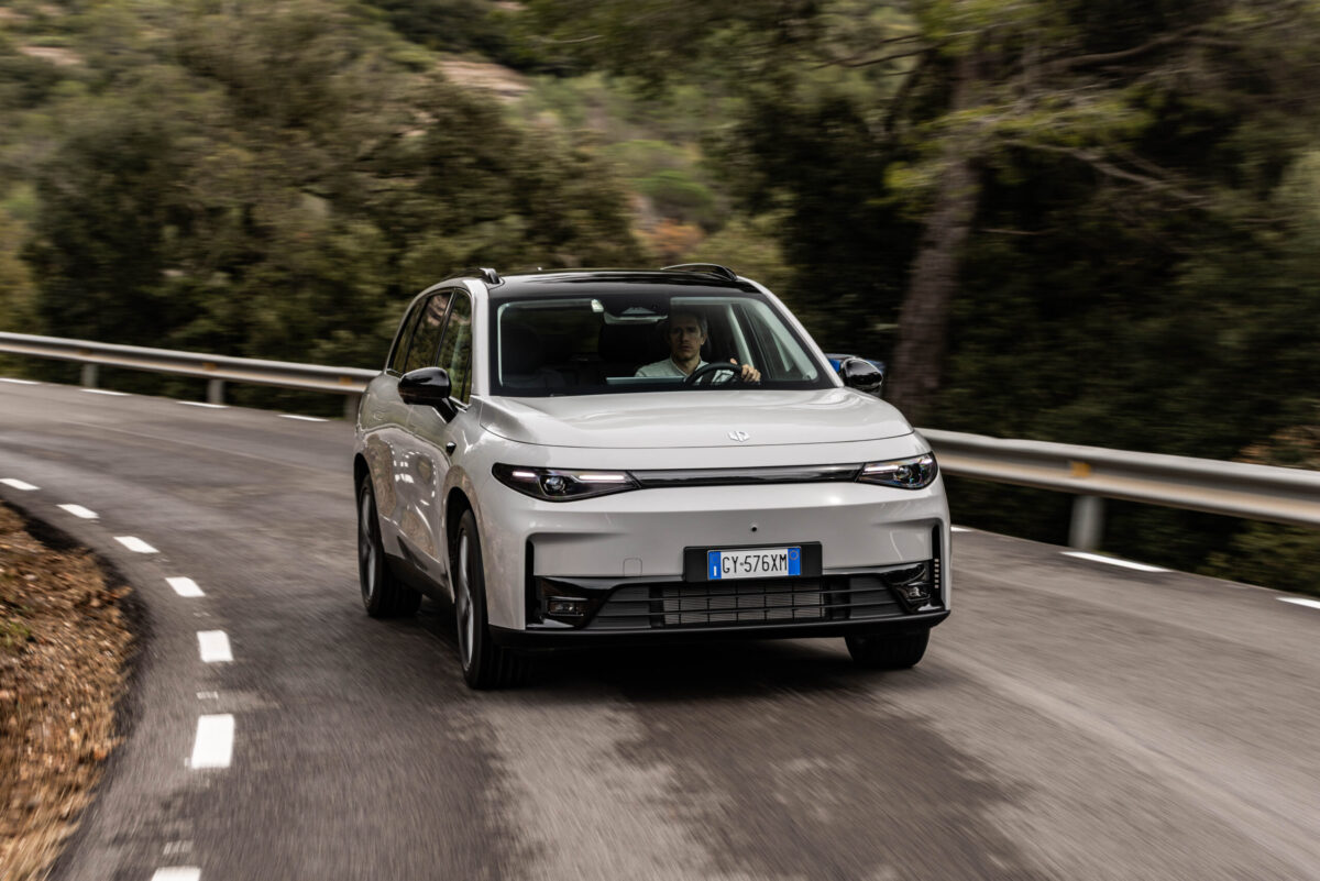 Διαθέσιμο το Leapmotor C10 REEV με αυτονομία 970 km και τιμή €38.900 (ΦΩΤΟ)