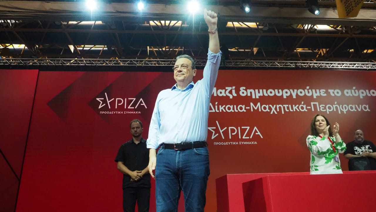 Ψήφος εμπιστοσύνης σε Φάμελλο