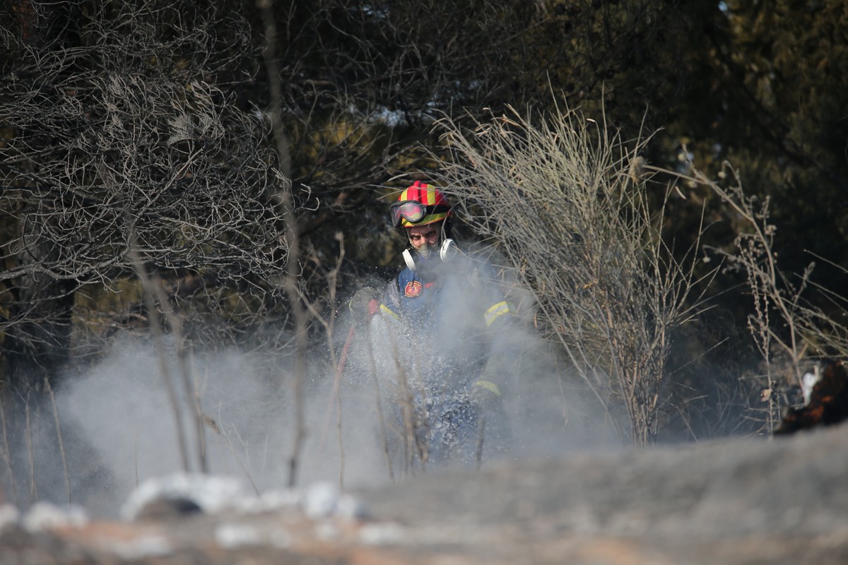 Οριοθετήθηκε η φωτιά στην Καβάλα