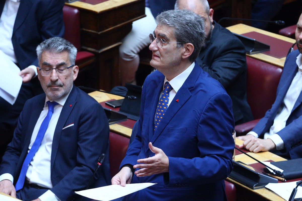 Χ. Γιαννούλης: «Ψεύτης, συκοφάντης και πολιτικά αχρείος ο Γιώργος Φλωρίδης» (VIDEO)