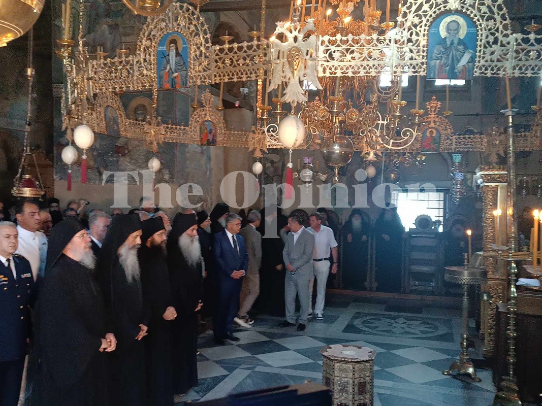 Άγιο Όρος: Άλλαξε η Ιερά Επιστασία – Συνεχίζονται οι σεισμικές δονήσεις (ΦΩΤΟ)