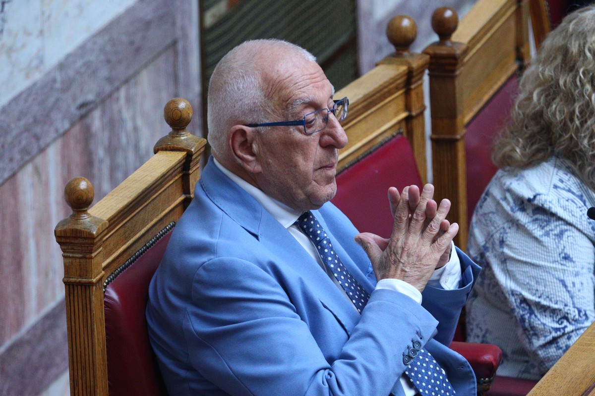 Κακλαμάνης