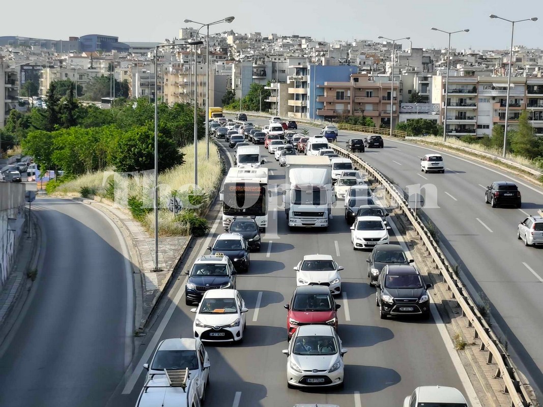 Κίνηση παντού στη Θεσσαλονίκη! Πρωινό μποτιλιάρισμα μετά το τριήμερο (ΧΑΡΤΕΣ+VIDEO)
