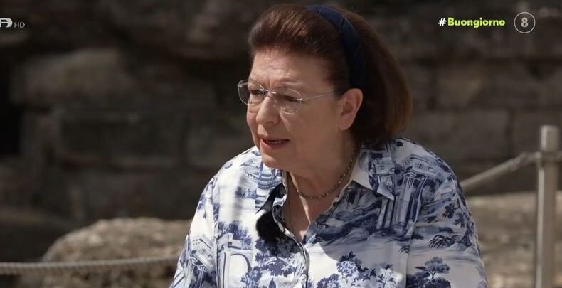 Μενδώνη: «Η κυβέρνηση Μητσοτάκη εργάζεται συστηματικά και μεθοδικά για την επανένωση των Γλυπτών»