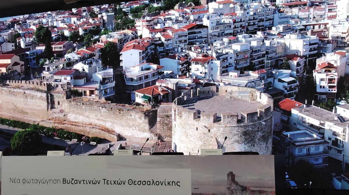 Φως στην ιστορία της Θεσσαλονίκης – Φωτίζονται τα Βυζαντινά Τείχη και τα μνημεία UNESCO