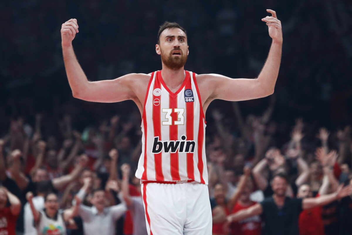 Παναθηναϊκός: Πάει για το «κόλπο γκρόσο» με Μιλουτίνοβ
