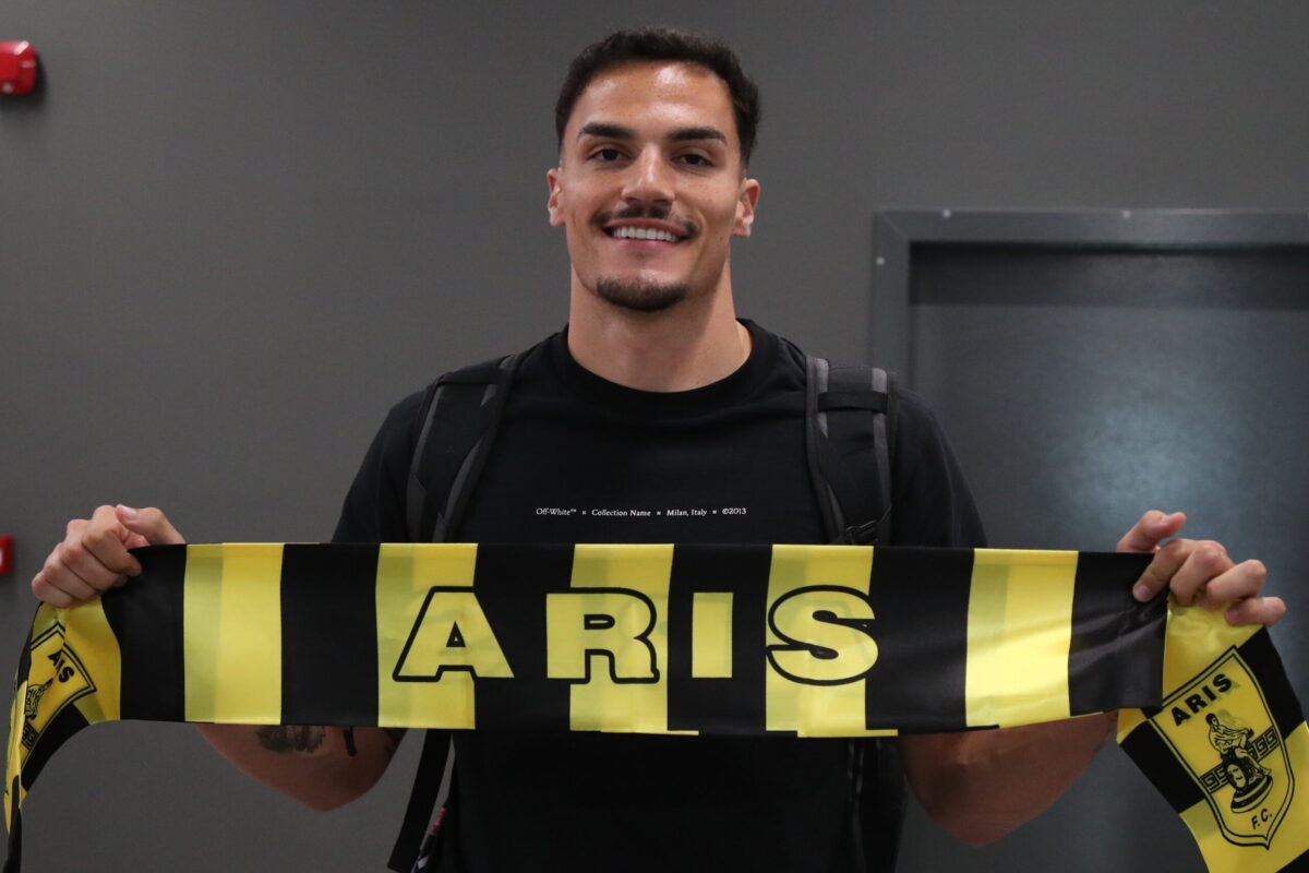 Παίκτης του Άρη ο Πέδρο Άλβαρο