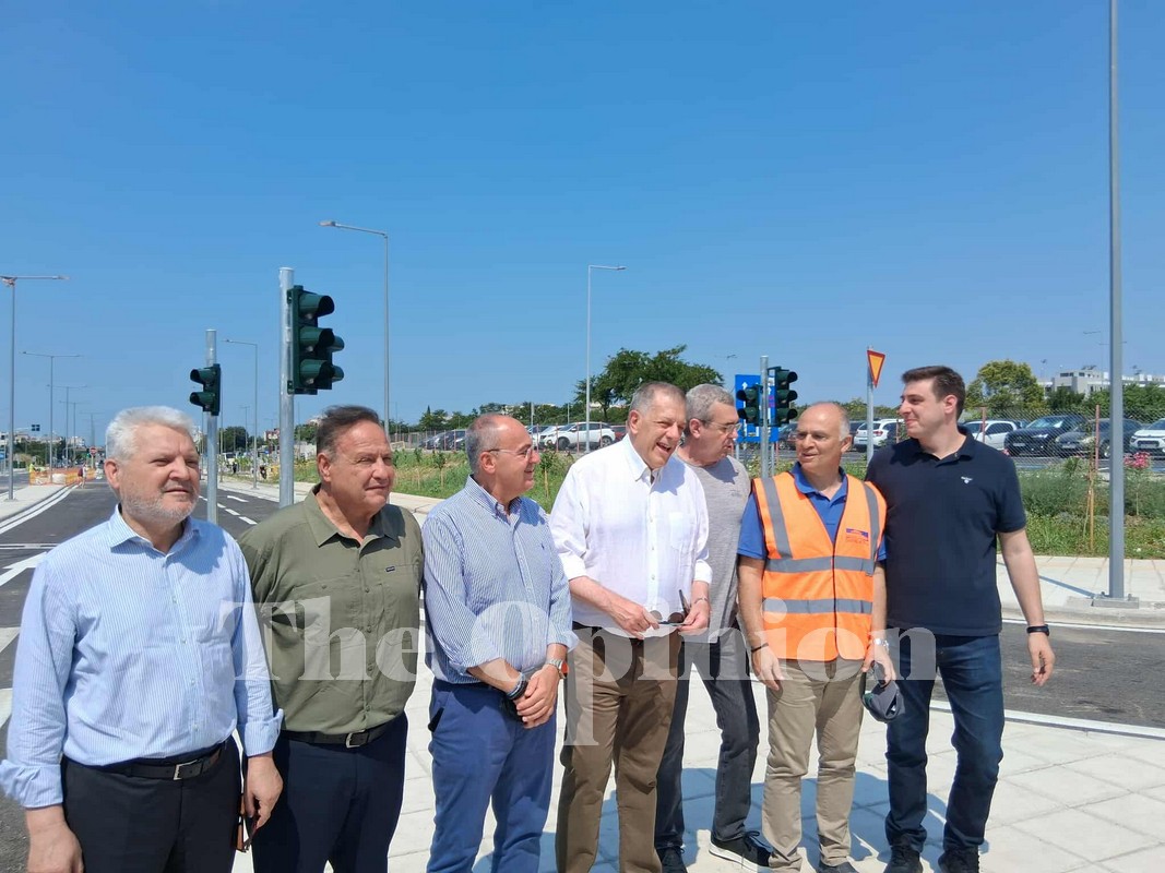 Ψελλού: Παραμένει χωρίς φανάρια η επικίνδυνη νότια είσοδος από την πλευρά της Μουδανιών