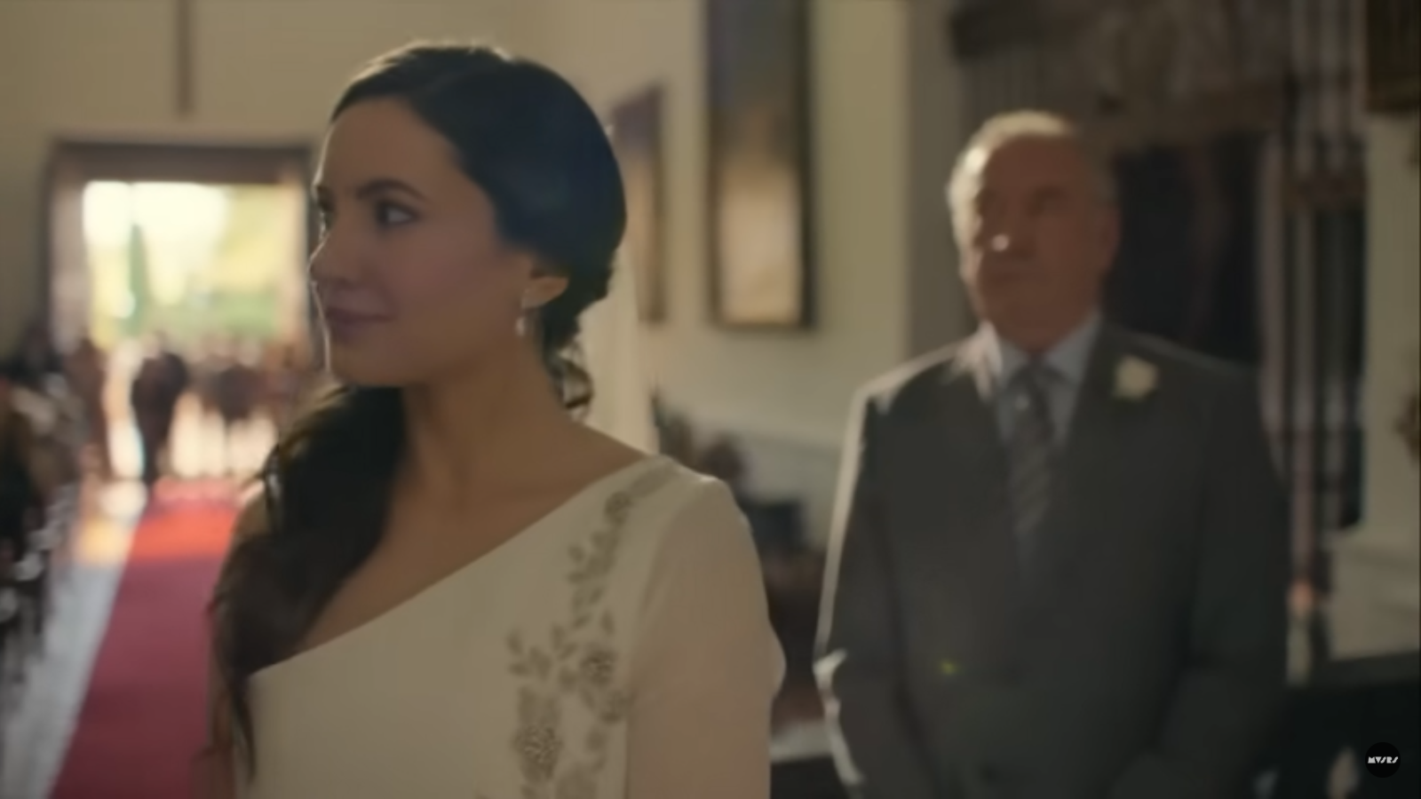 «Η μαύρη χήρα»: Δείτε πόσο εύκολα μπορείτε να χειραγωγήσετε έναν άντρα (VIDEO)