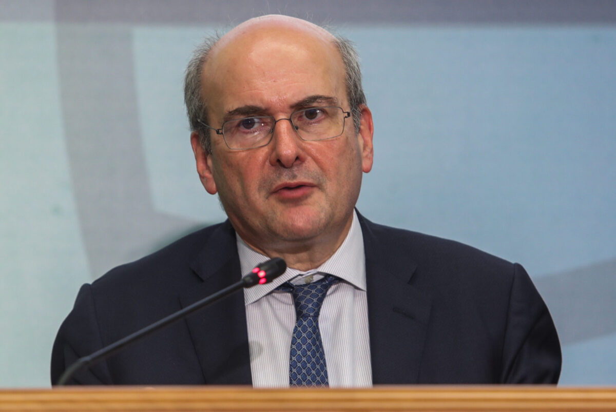 Χατζηδάκης: «Το κόμμα Σαμαρά μάς αφορά περισσότερο από το κόμμα Τσίπρα» (VIDEO)