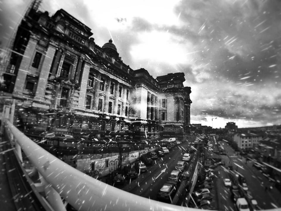 Δύο νέες προτάσεις μομφής σε βάρος της ΕΕ για σκιές… δισεκατομμυρίων