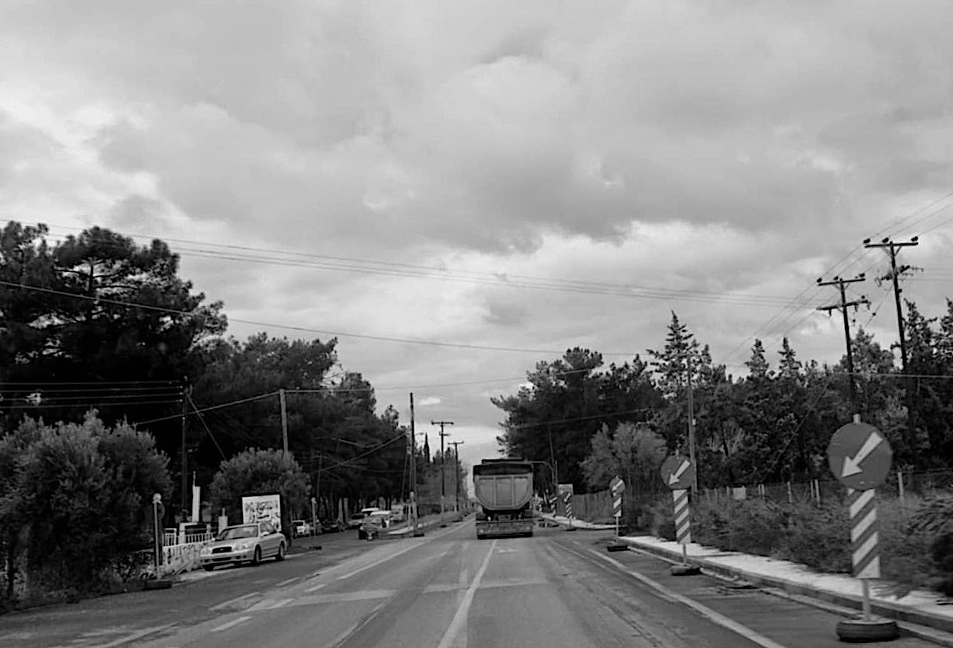 Μήπως τους “ρημαγμένους” αγωγούς να τους αλλάζατε κε Δήμαρχε;