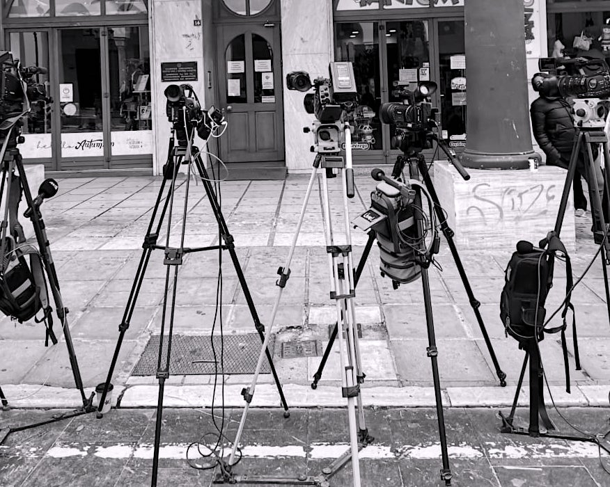 Γιατροί χωρίς μισθό στο… ΕΣΥ!