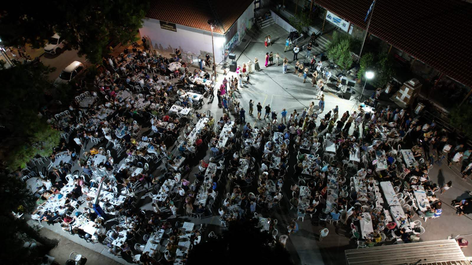 Ωραιόκαστρο: Παραδοσιακοί χοροί και τραγούδια πρωταγωνίστησαν στα  «Φιλίππεια 2025» (ΦΩΤΟ)