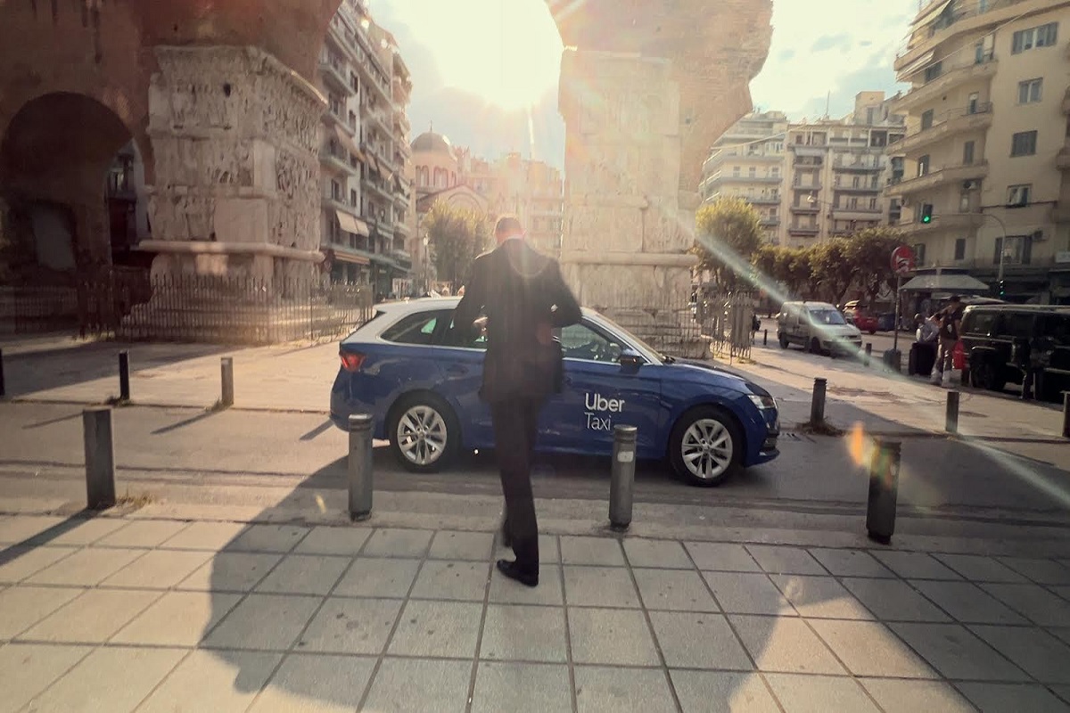 Η Uber κοντά στην τρίτη ηλικία: Μετακινήσεις με ασφάλεια και αυτονομία