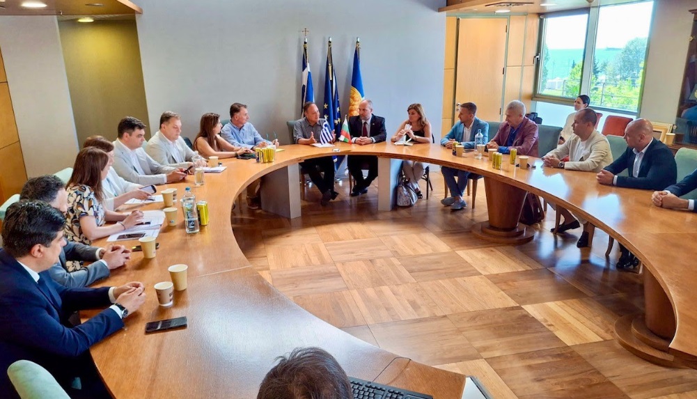 Συνάντηση Αγγελούδη με το Προεδρείο της Εθνικής Ένωσης Δήμων της Βουλγαρίας – «Τουρισμός και μεταφορές είναι προνομιακά πεδία συνεργασίας μεταξύ δύο γειτονικών κρατών»