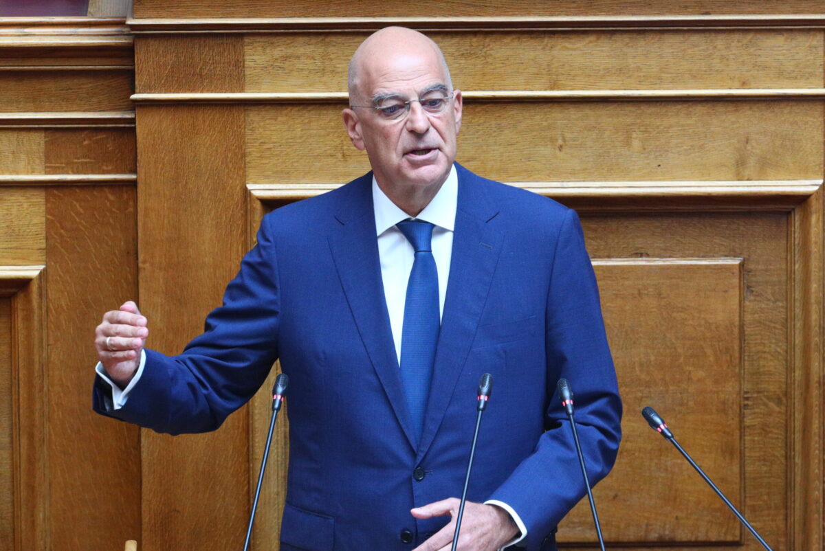 Δένδιας για Πολυτεχνείο: Τιμάμε όσους αγωνίσθηκαν για τη Δημοκρατία