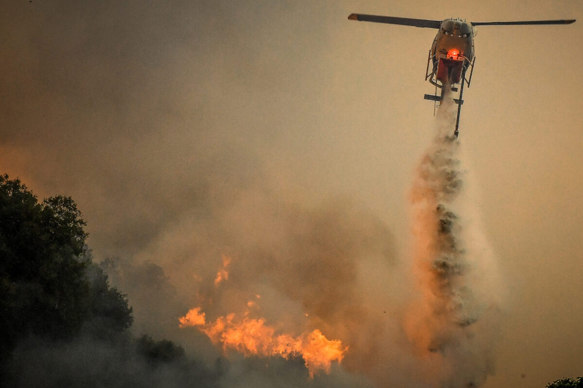 Θάσος: Χωρίς ενεργά μέτωπα η φωτιά στο νησί μετά από μια δύσκολη νύχτα