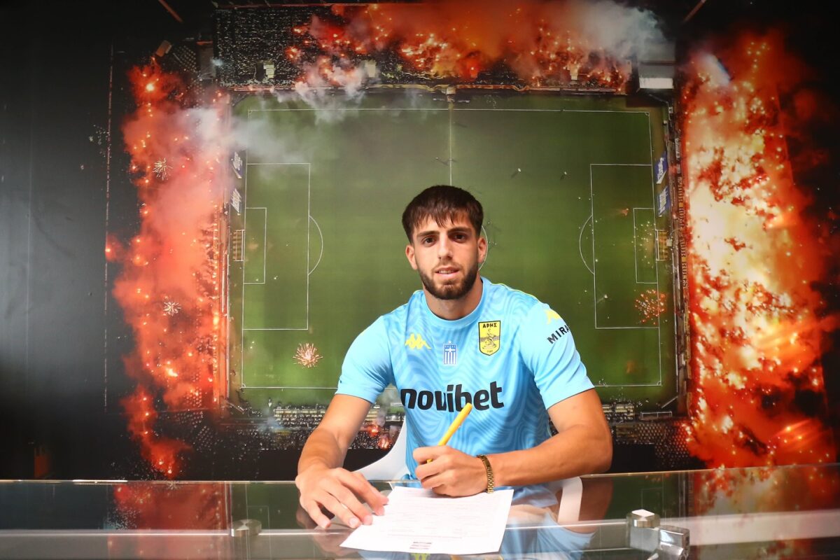 Άρης: Έκανε επαγγελματία παίκτη των ακαδημιών (ΦΩΤΟ)