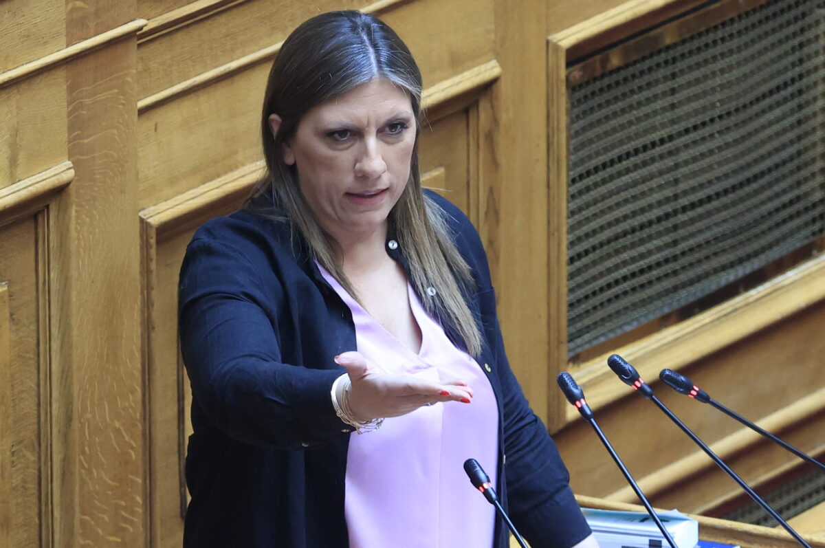 Κωνσταντοπούλου: Μίλησε στη Βουλή 19 λεπτά, αντί για 5 – «Είστε οι χειρότεροι φασίστες»