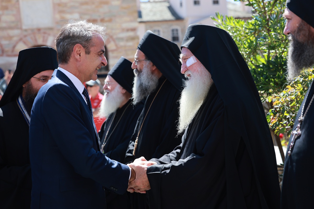 Έφτασε στο Άγιον Όρος ο Κ. Μητσοτάκης (ΦΩΤΟ)