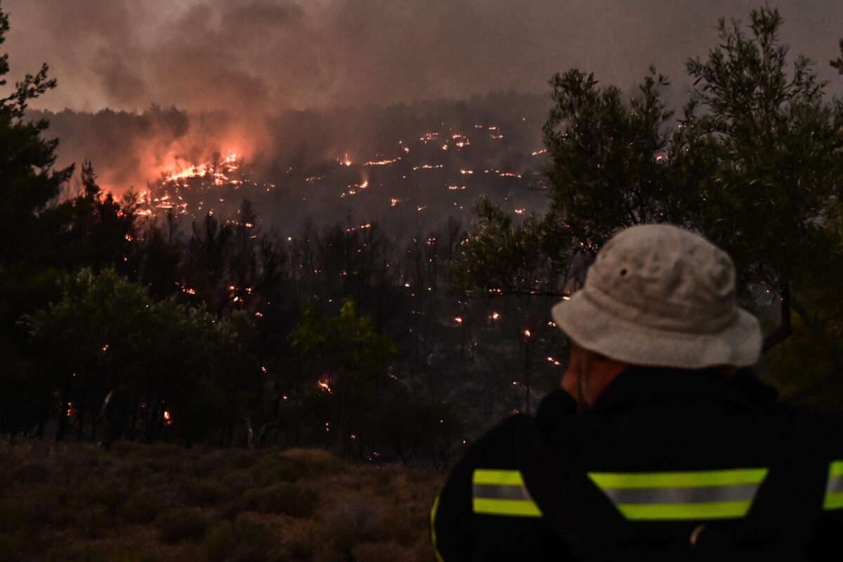 Πυρκαγιές: Γιατί κάθε καλοκαίρι οι άνθρωποι και τα μέσα δεν αρκούν;