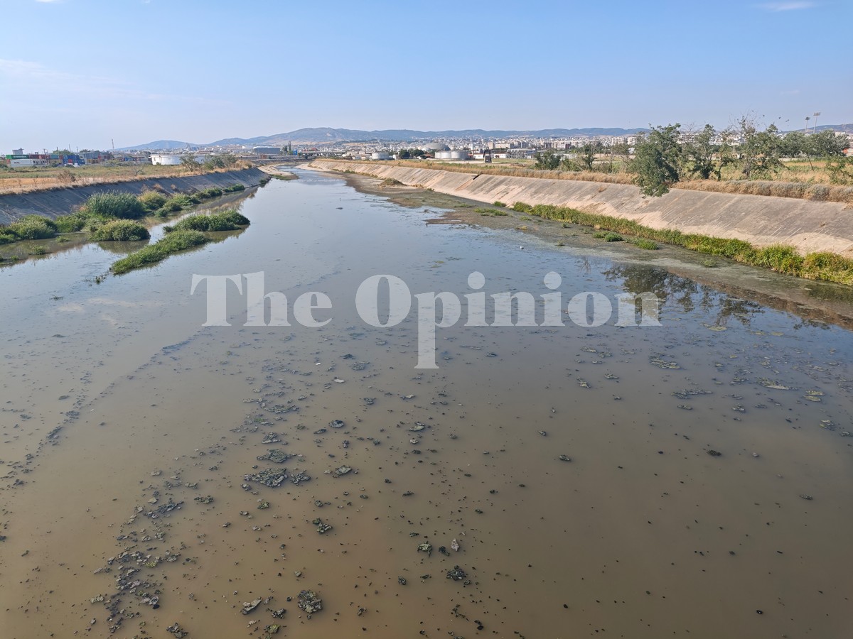 Λύματα στον Θερμαϊκό από τον χείμαρρο Δενδροποτάμου – Η μεγάλη «πληγή» του Kόλπου της Θεσσαλονίκης