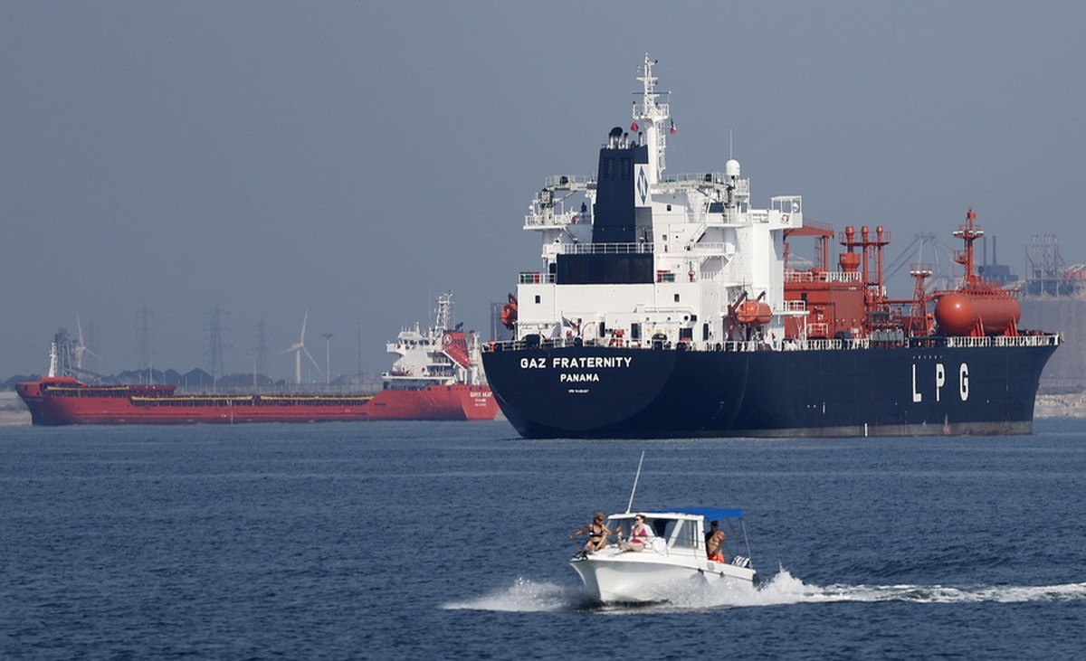 Σκοτεινός στόλος, βαριά καύσιμα: Το ρίσκο που συνοδεύει πλέον το ρωσικό πετρέλαιο