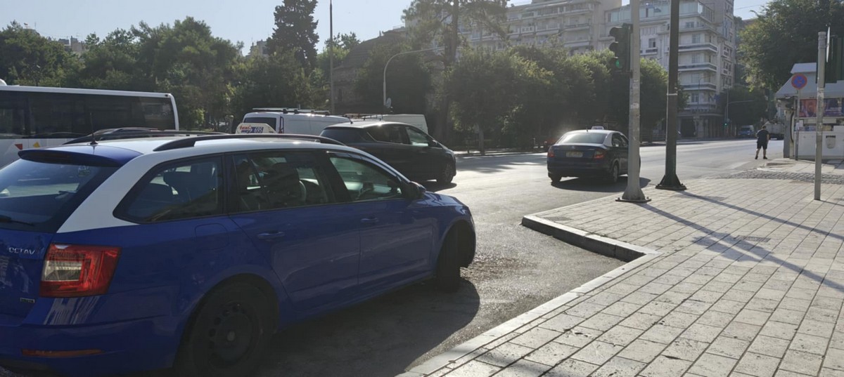Θεσσαλονίκη: Στα «δίχτυα» της ΕΛΑΣ η “συμμορία των ταξί” – Πώς έστηναν ενέδρα στους επαγγελματίες οδηγούς