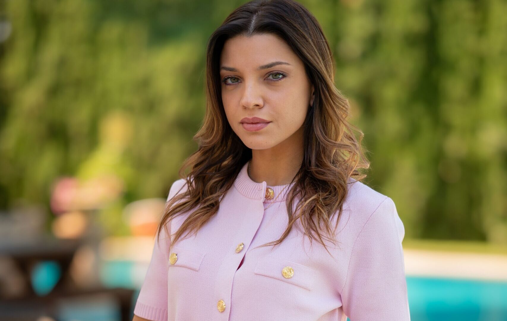 «Να μ’ αγαπάς»: Η νέα καθημερινή σειρά με τη ματιά της Μαρίλιας Μητρούση και του Αλέξανδρου Πιεχόβιακ