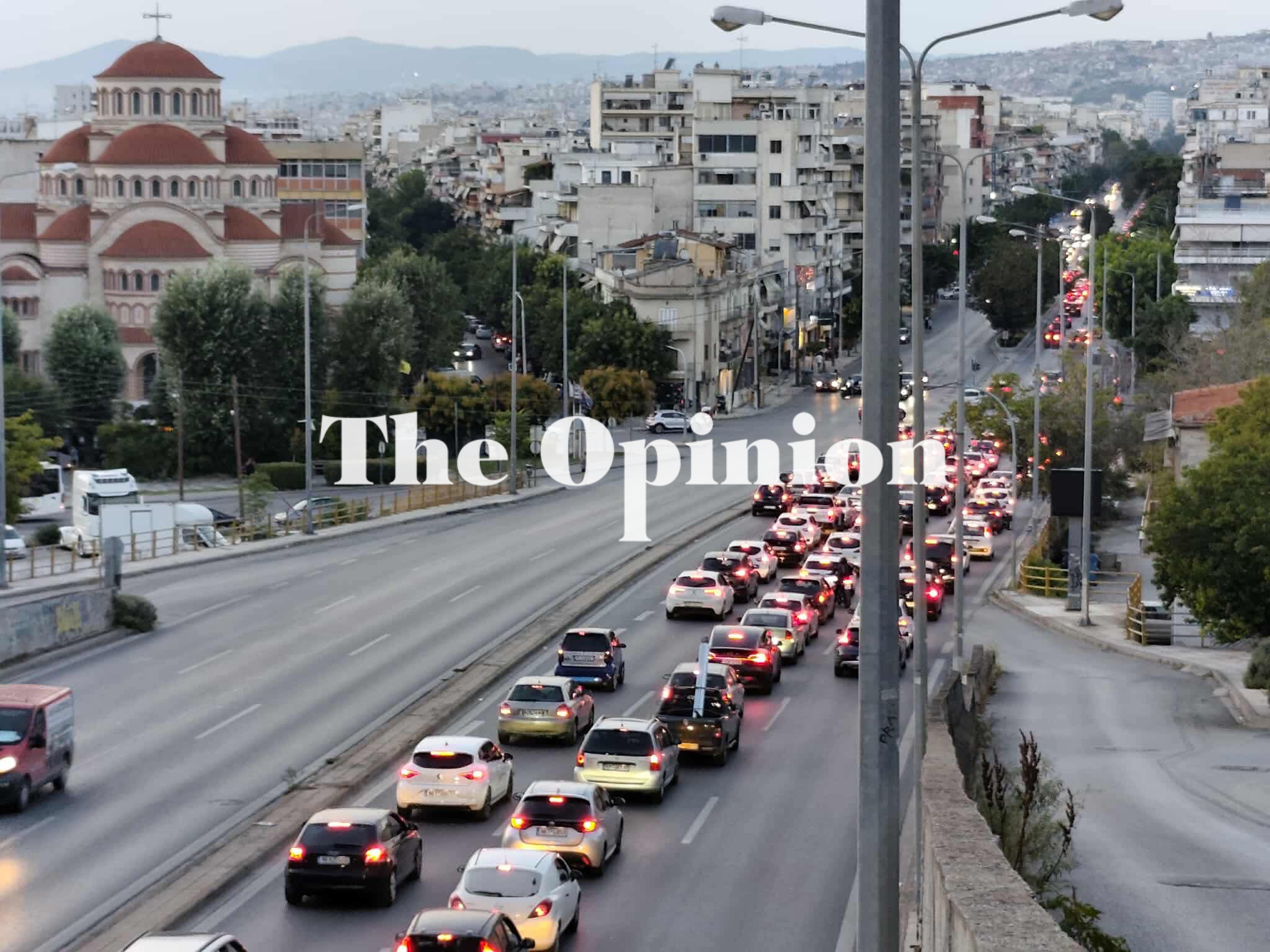 Θεσσαλονίκη: «Φράκαρε» η Μουδανιών στην επιστροφή από Χαλκιδική (ΦΩΤΟ)