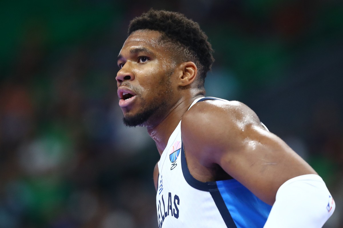 Ο Γιάννης Αντετοκούνμπο μιλά για πρώτη φορά στην ελληνική τηλεόραση (VIDEO)