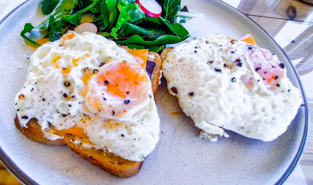 Πόσο ασφαλές είναι να τρως αυγά κάθε μέρα