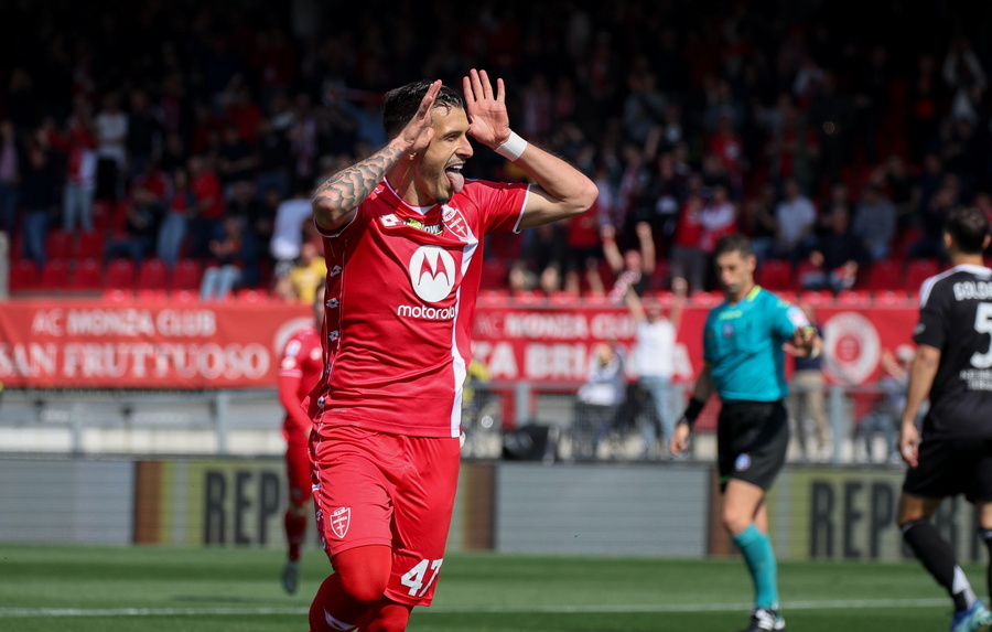 ΠΑΟΚ: «Πρόταση 3.000.000 ευρώ στη Μόντσα για τον Ντάνι Μότα»