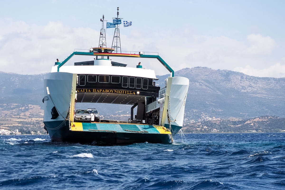 Νέα Στύρα: Ομαδικές αγωγές και μηνύσεις από τους επιβάτες – Απολογείται σήμερα ο καπετάνιος