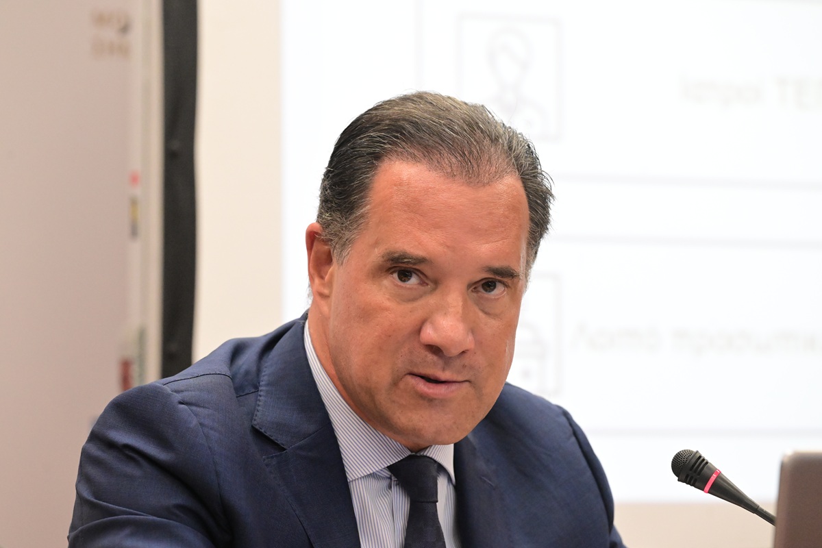 Γεωργιάδης: «Οφείλω να ευχαριστήσω τον Τσίπρα για τη διαφήμιση»