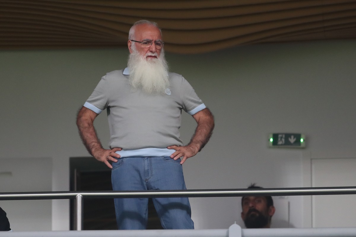 Ιβάν Σαββίδης σε ποδοσφαιριστές ΠΑΟΚ: «Να φύγουμε από την Τούμπα πρωταθλητές και να πάμε μακριά στην Ευρώπη»