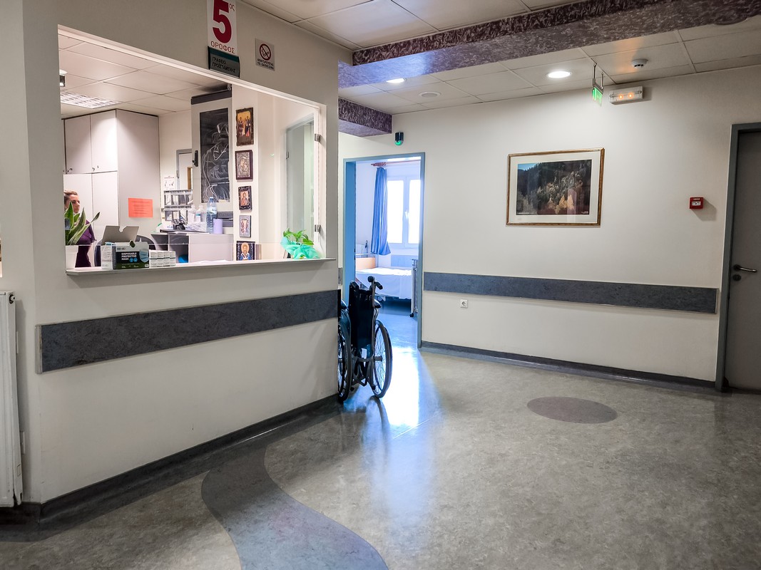 Στις 4 ώρες ο χρόνος αναμονής στα επείγοντα – Βελτιώσεις σε προσωπικό και υποδομές (VIDEO)