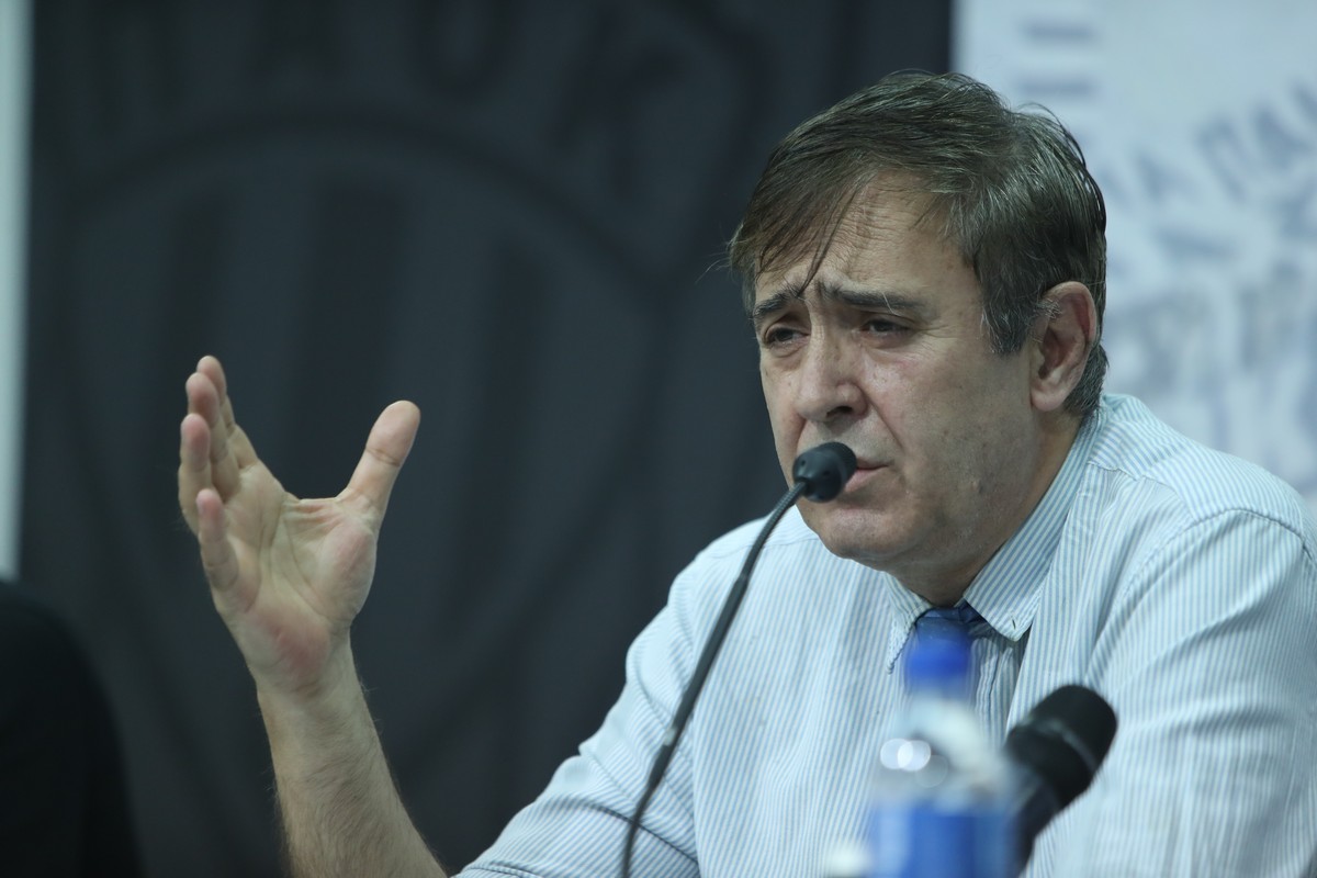 Κωνσταντινίδης: «Δεν αμφισβητήσαμε τις προθέσεις του Ιβάν Σαββίδη, αλλά δεν πήραμε το ρίσκο να υπογράψουμε αυτό το έγγραφο, γιατί διαγράφονται μεγάλες απειλές»