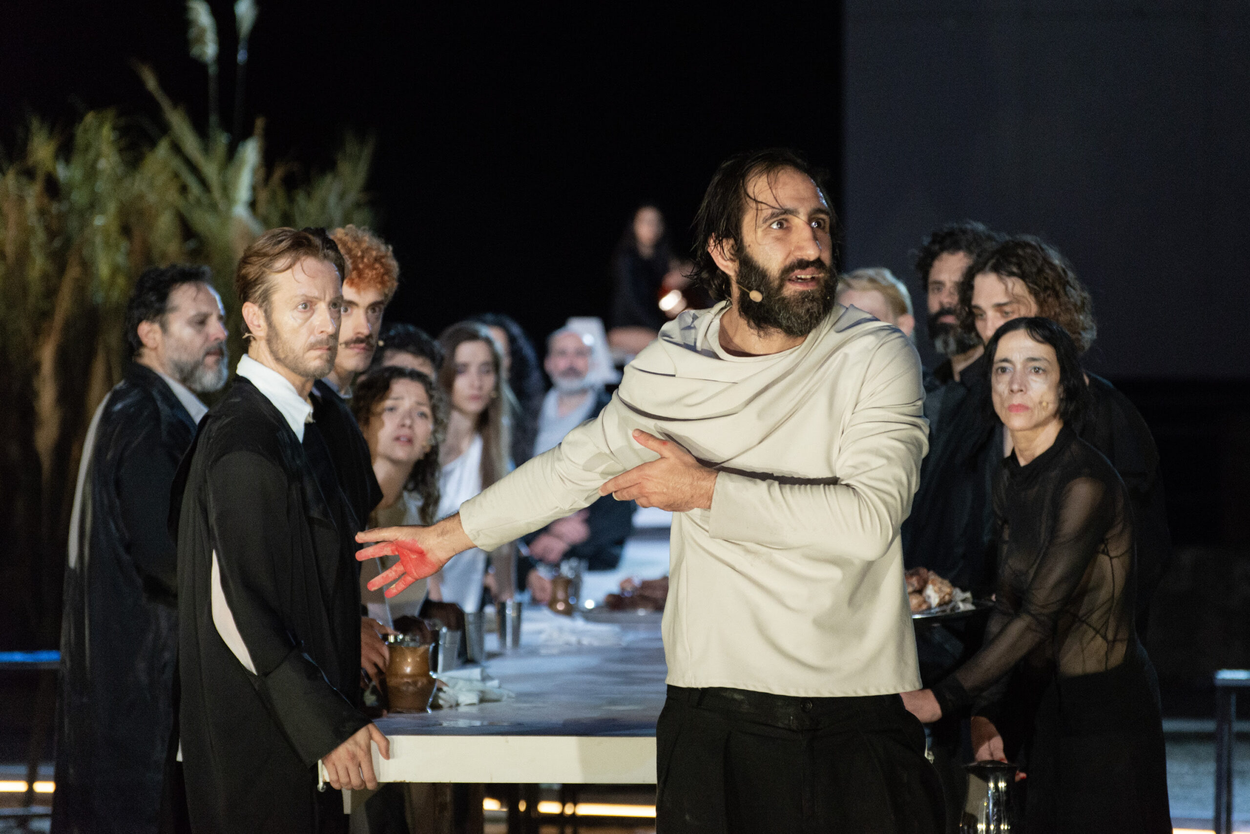 «ζ – η – θ, ο Ξένος» στο Θέατρο Δάσους Θεσσαλονίκη