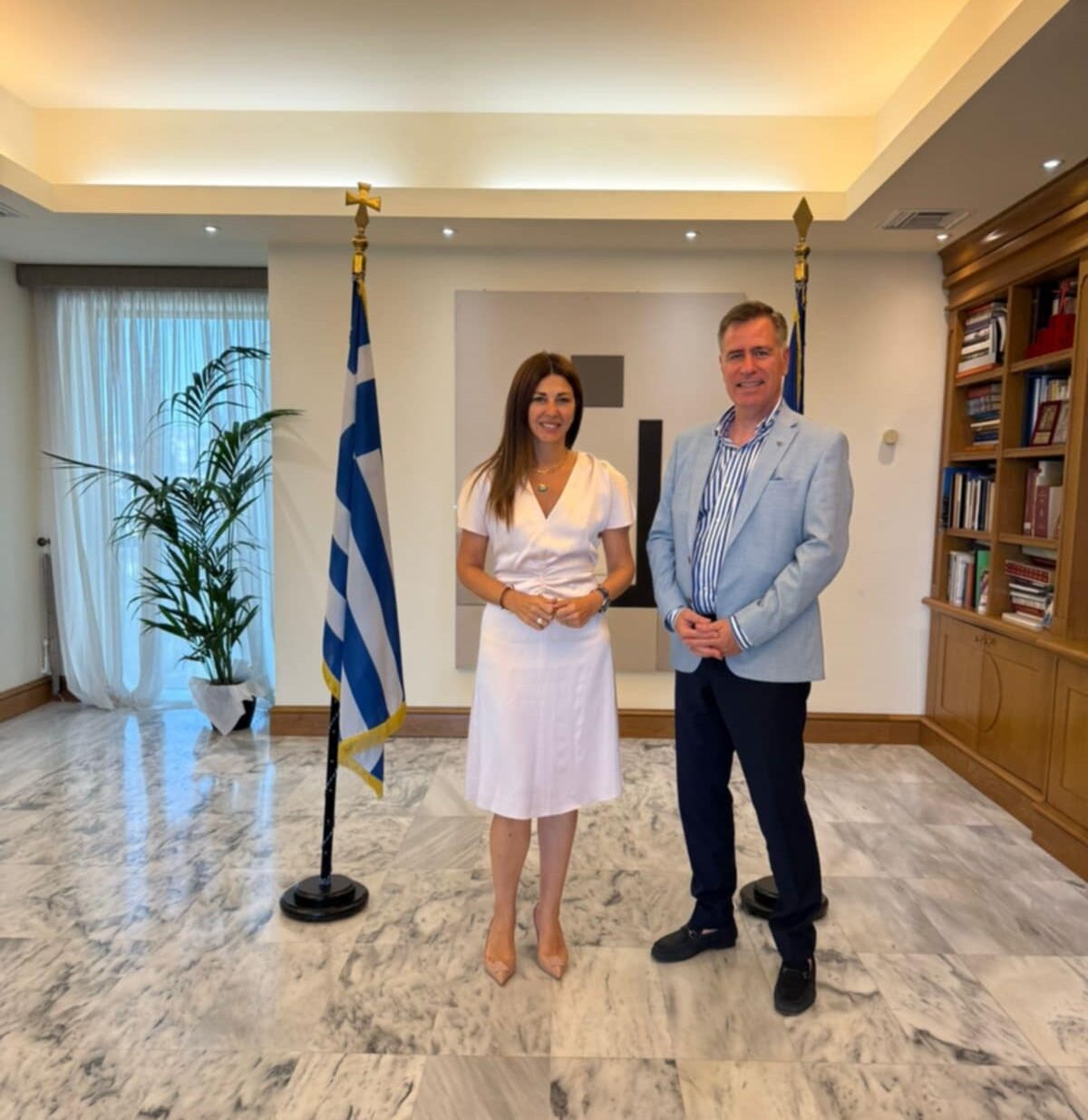 Συνάντηση του πρύτανη ΔΙΠΑΕ με την υπουργό Παιδείας, Θρησκευμάτων και Αθλητισμού, Σοφία Ζαχαράκη