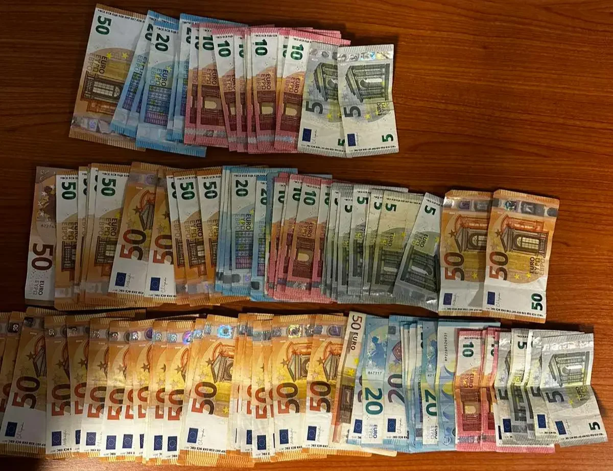 Θεσσαλονίκη: Κατάστημα είχε μετατραπεί σε… παράνομη λέσχη (ΦΩΤΟ)