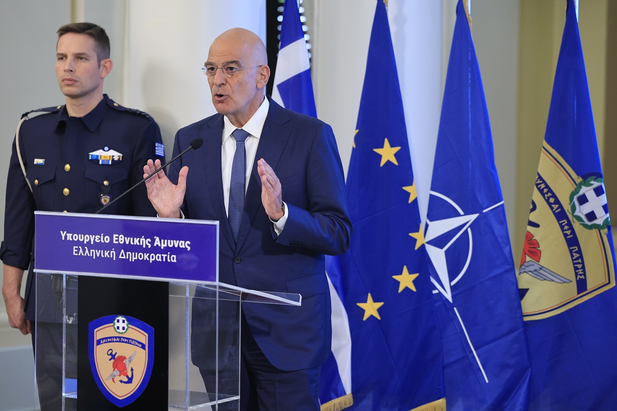 Δένδιας: «Πρέπει να δημιουργήσουμε ένα νέο στρατό- Αυστηροποιούμε το πλαίσιο για την εξαγορά θητείας»